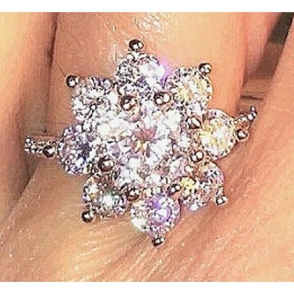 Cocktail Ring Sterling Silver 925 Sz 8 Simulated REALISTIC DIAMONDS Luxe Flower - Picture 3 of 11